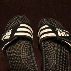 Women’s Adidas slides